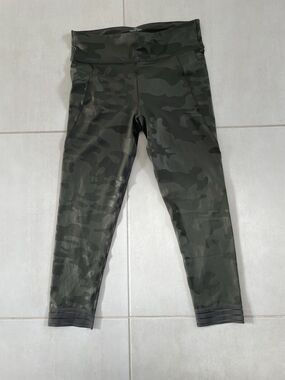 Sweaty Betty Legging 7/8 Crop Camo Activewear Athleisure